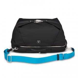 SAMSONITE & SARAH JESSICA PARKER: SHOEFUL DUFFLE